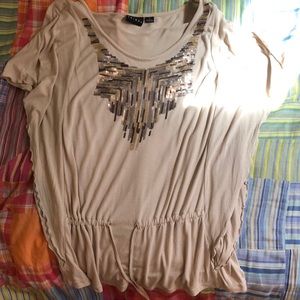 Beige flowy shirt